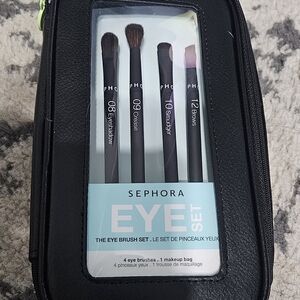 Sephora Eye Brush Set with‎ Black Case